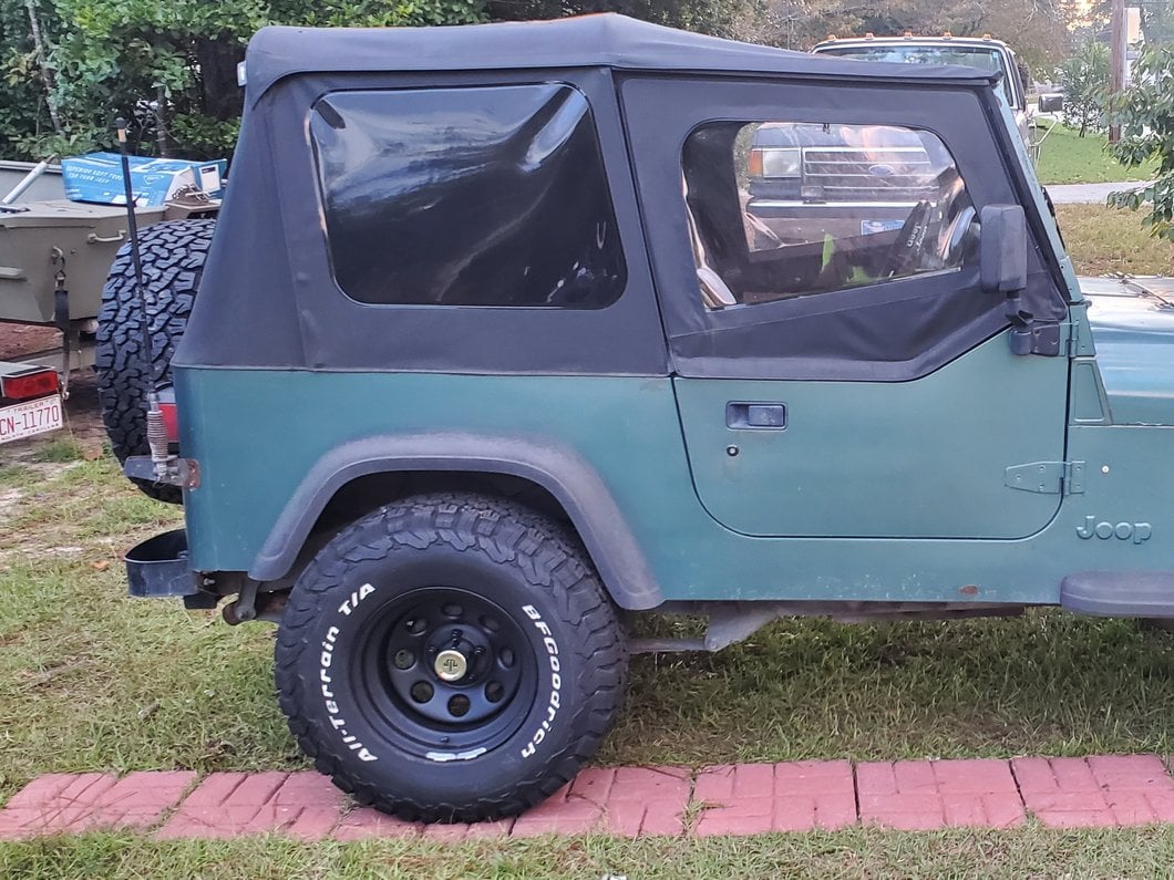 Mammoth 8 Steel Matte Black Wheel; 15x8; -19mm Offset (87-95 Jeep Wrangler YJ)