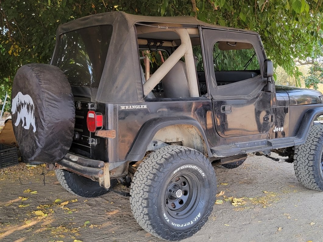 Mammoth 8 Steel Matte Black Wheel; 15x8; -19mm Offset (87-95 Jeep Wrangler YJ)
