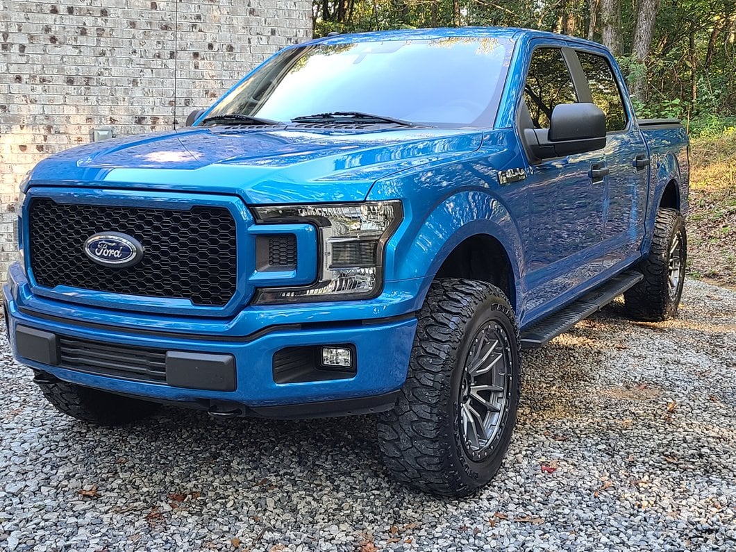 Mammoth 2.50-Inch Front Leveling Kit (04-25 2WD/4WD F-150, Excluding Raptor)