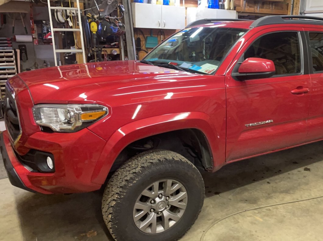 Mammoth 2.50-Inch Front Leveling Kit (05-23 6-Lug Tacoma)