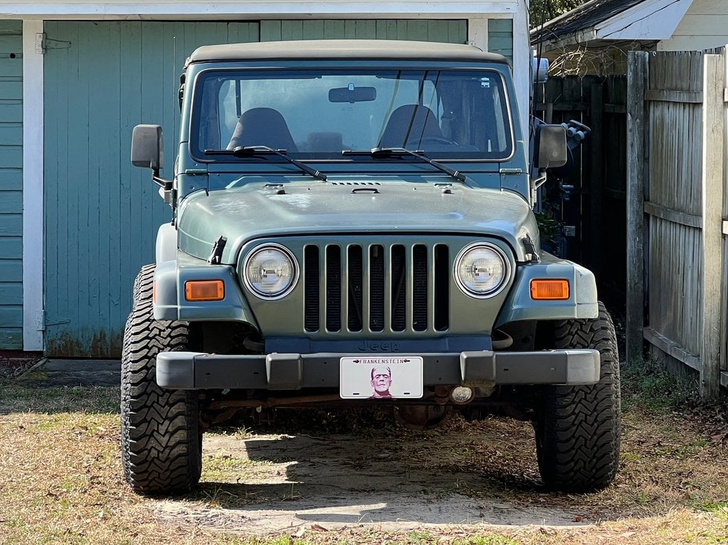 Mammoth D-Window Simulated Beadlock Matte Black Wheel; 15x10; -44mm Offset (97-06 Jeep Wrangler TJ)