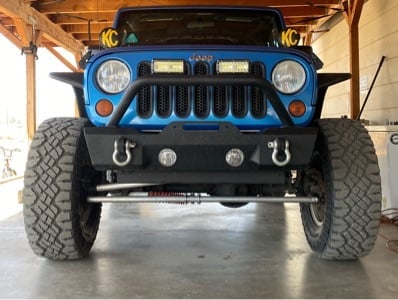 Jeep Licensed by Mammoth 2.50-Inch Front / 2-Inch Rear Full Lift Kit with Shock Extenders (07-18 Jeep Wrangler JK)