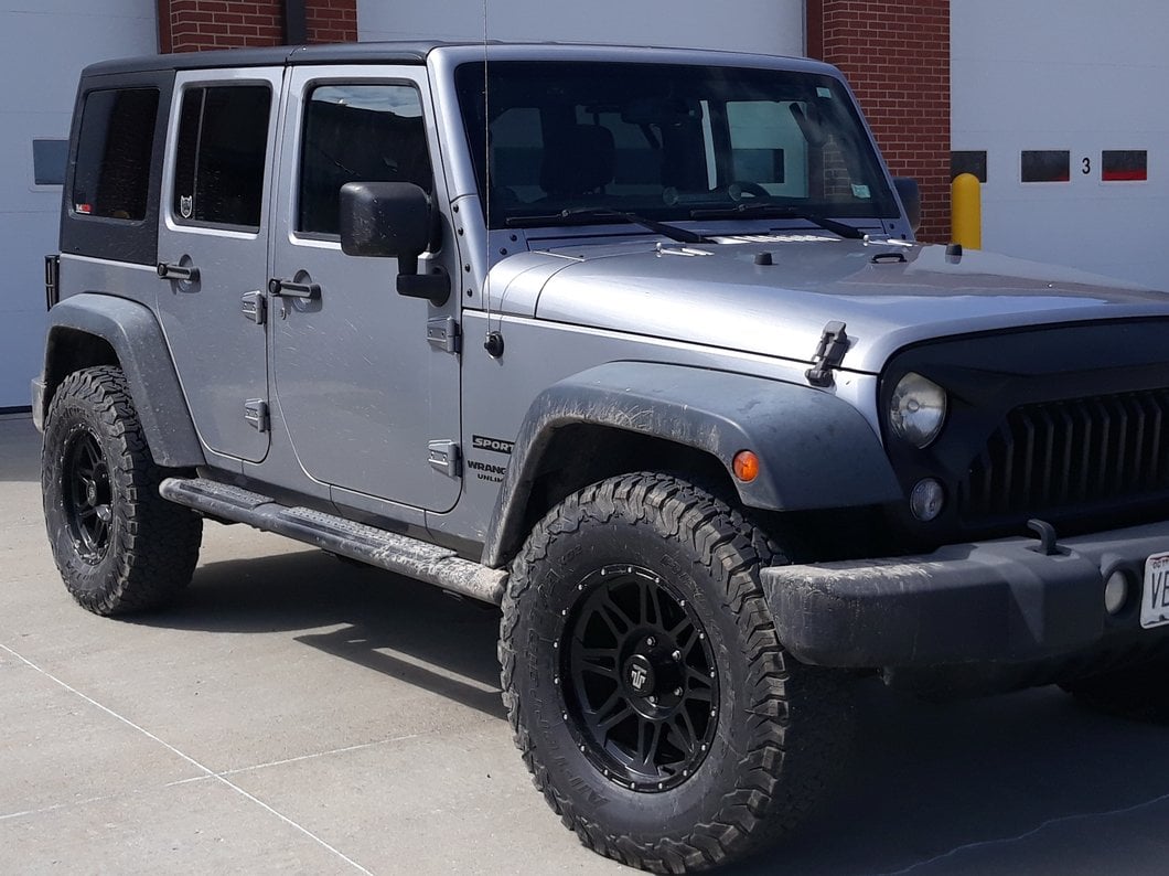 Mammoth Split 8 Simulated Beadlock Matte Black Wheel; 17x8; -6mm Offset (07-18 Jeep Wrangler JK)