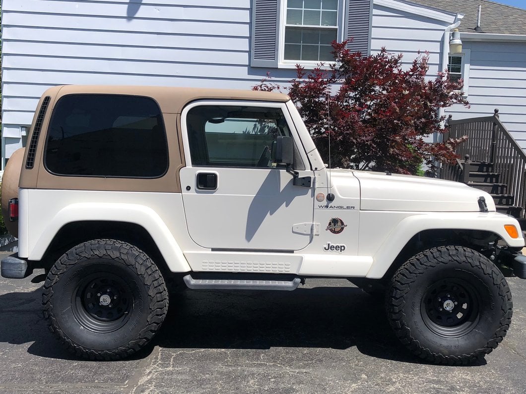 Mammoth D Window Steel Matte Black Wheel; 15x8; -19mm Offset (97-06 Jeep Wrangler TJ)