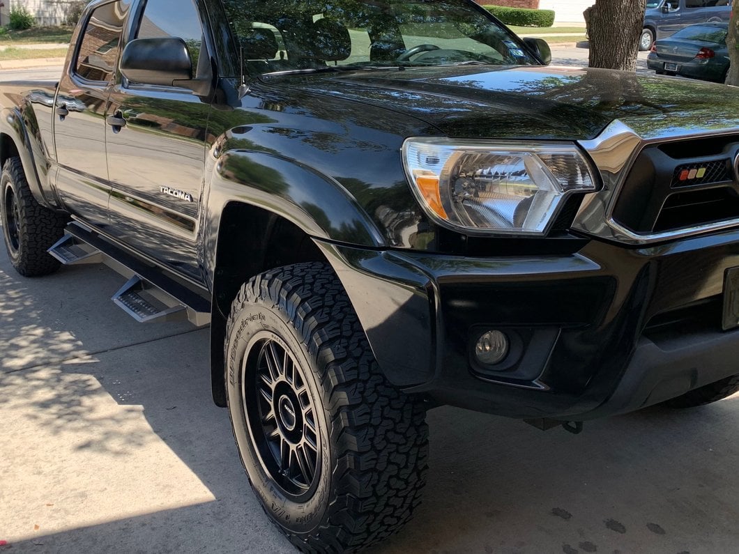 Mammoth 2.50-Inch Front Leveling Kit (05-23 6-Lug Tacoma)
