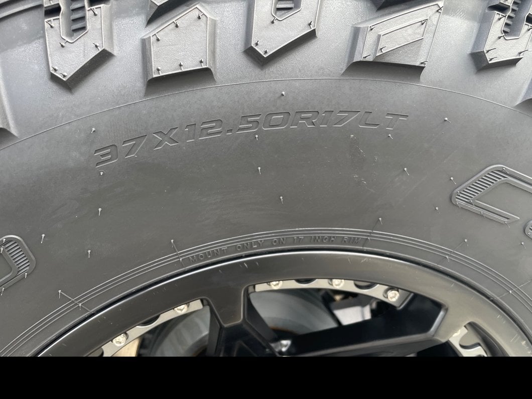 Mammoth Type 88 Matte Black Wheel; 17x9; -6mm Offset (20-25 Jeep Gladiator JT)
