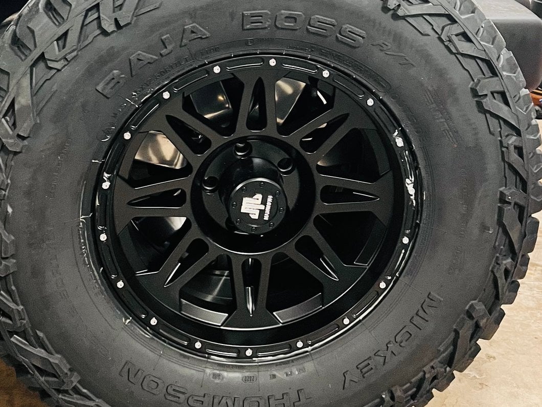Mammoth Split 8 Simulated Beadlock Matte Black Wheel; 17x8; -6mm Offset (07-18 Jeep Wrangler JK)