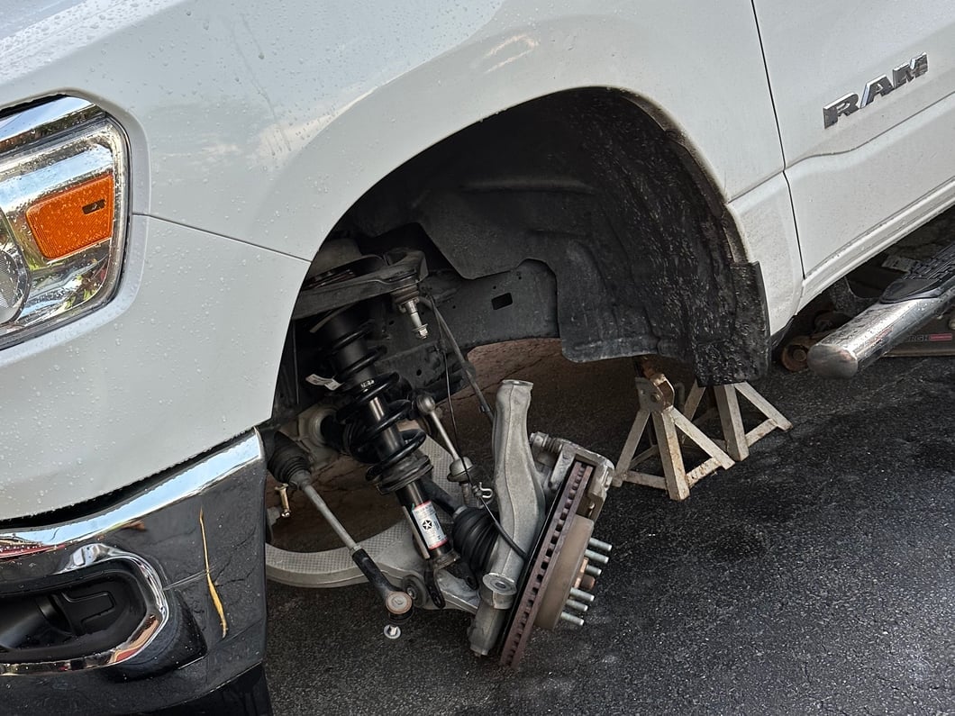 Mammoth 2-Inch Front Leveling Kit (06-25 4WD RAM 1500 w/o Air Ride, Excluding Rebel, RHO & TRX)