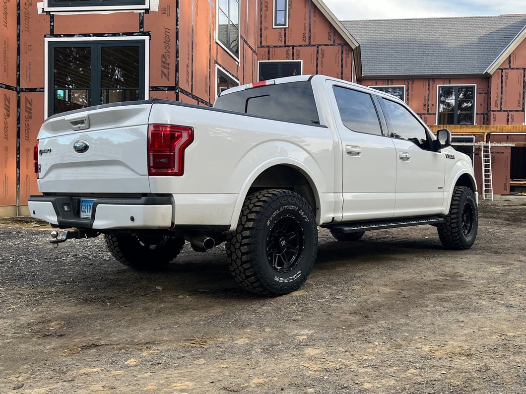 Mammoth Split 8 Beadlock Matte Black 6-Lug Wheel; 17x9; -6mm Offset (15-20 F-150)