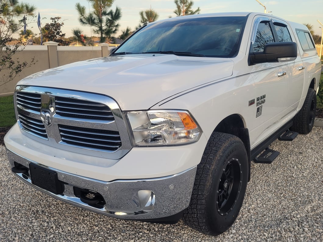 Mammoth Split-8 Beadlock Matte Black 5-Lug Wheel; 17x9; -6mm Offset (09-18 RAM 1500)