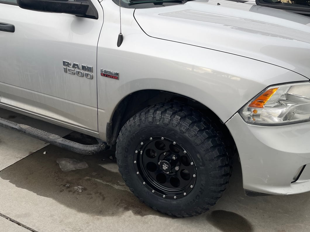 Mammoth 8 Aluminum Beadlock Satin Black 5-Lug Wheel; 17x9; -6mm Offset (09-18 RAM 1500)