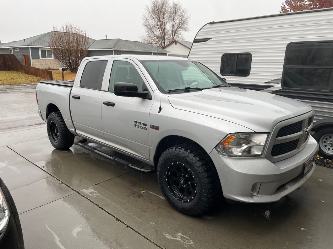 Mammoth 8 Aluminum Beadlock Satin Black 5-Lug Wheel; 17x9; -6mm Offset (09-18 RAM 1500)