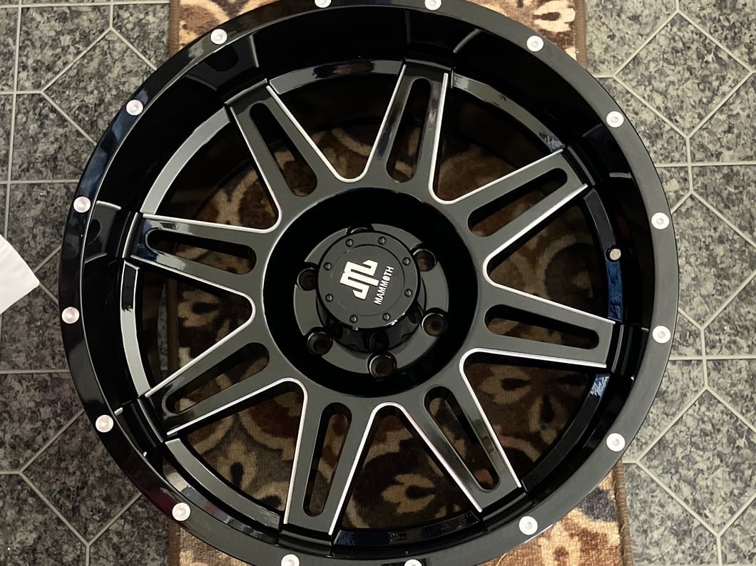 Mammoth Revolver Gloss Black Machined 6-Lug Wheel; 20x9.5; -6mm Offset (09-14 F-150)