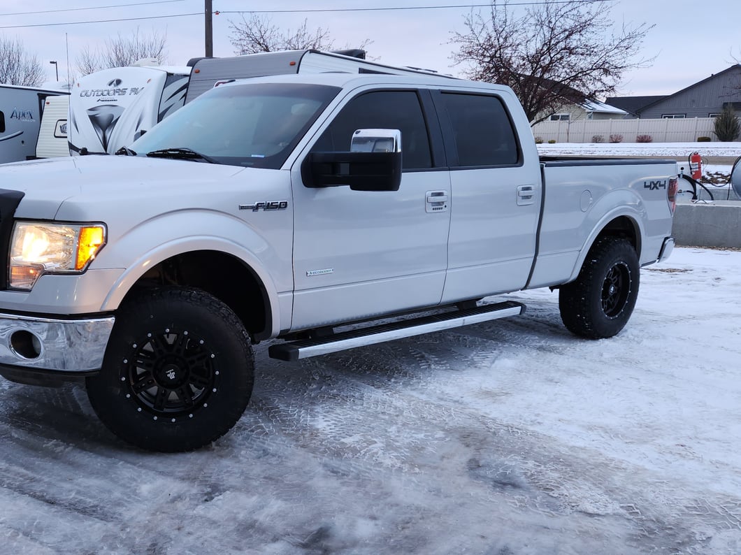Mammoth Split-8 Beadlock Matte Black 6-Lug Wheel; 17x9; -6mm Offset (09-14 F-150)