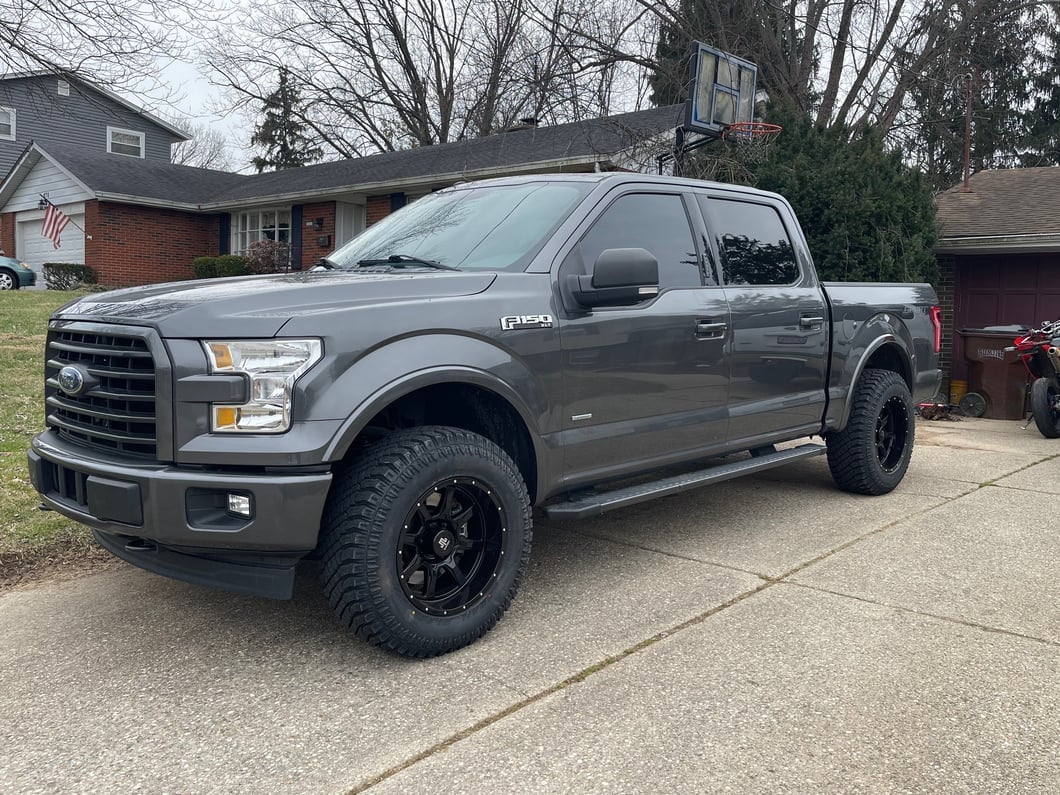 Mammoth High Roller Gloss Black 6-Lug Wheel; 18x10; -24mm Offset (15-20 F-150)