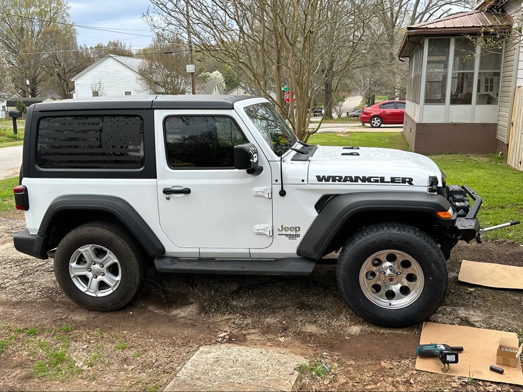 Mammoth 8 Aluminum Polished Wheel; 17x9; -6mm Offset (18-25 Jeep Wrangler JL)