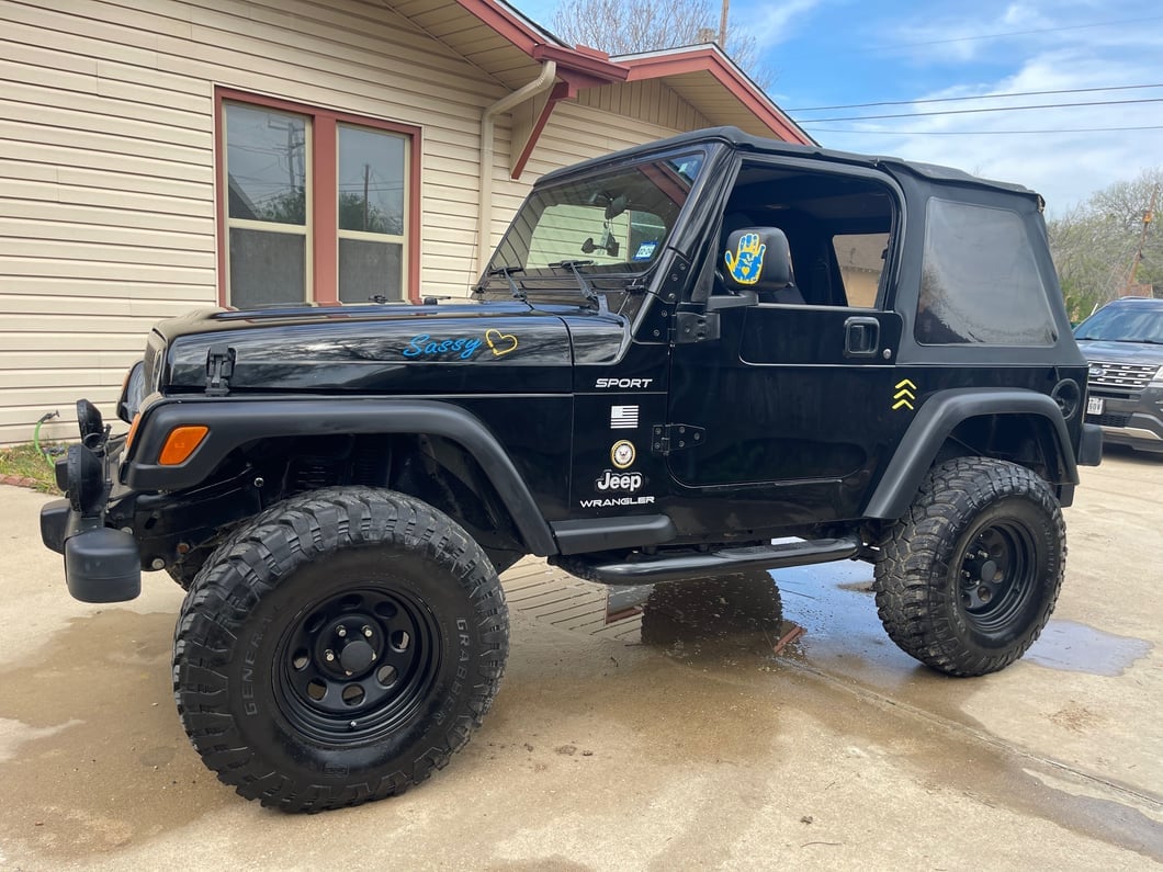 Mammoth 3.25-Inch Suspension Lift Kit with Shocks (97-06 Jeep Wrangler TJ)