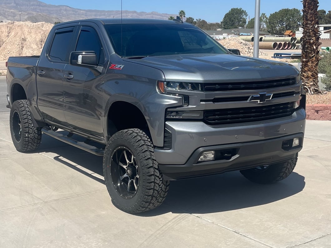 Mammoth High Roller Gloss Black Machined 6-Lug Wheel; 20x10; -24mm Offset (19-25 Silverado 1500)