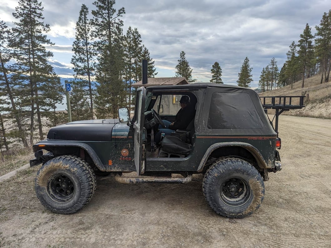 Mammoth 8 Aluminum Matte Black Wheel; 15x10; -44mm Offset (87-95 Jeep Wrangler YJ)