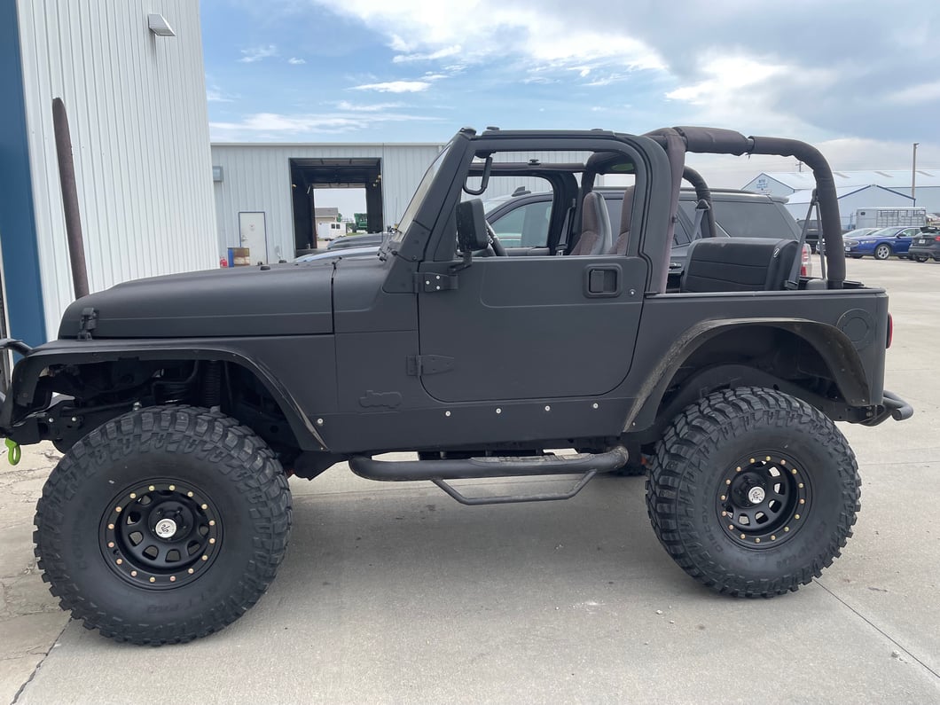 Mammoth D-Window Simulated Beadlock Matte Black Wheel; 15x8; -19mm Offset (97-06 Jeep Wrangler TJ)