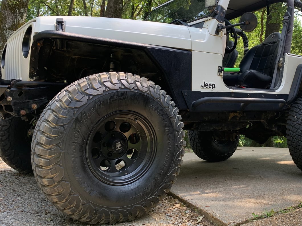 Mammoth 8 Aluminum Matte Black Wheel; 15x10; -44mm Offset (97-06 Jeep Wrangler TJ)