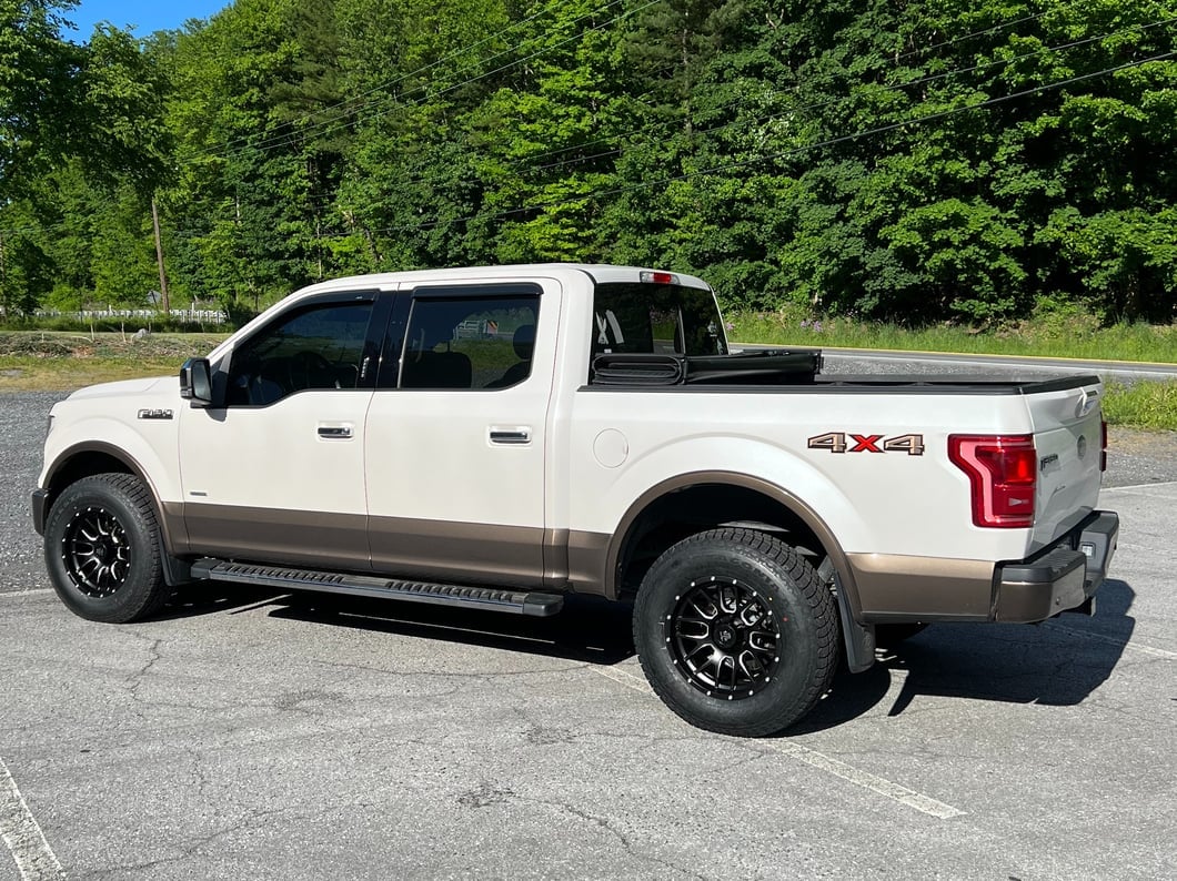 Mammoth Beadlock Mesh Matte Black Machined 6-Lug Wheel; 18x9; -12mm Offset (15-20 F-150)