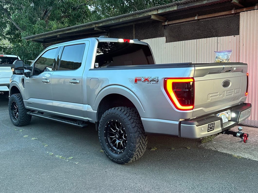 Mammoth Beadlock Mesh Matte Black Machined 6-Lug Wheel; 18x9; -12mm Offset (21-25 F-150)