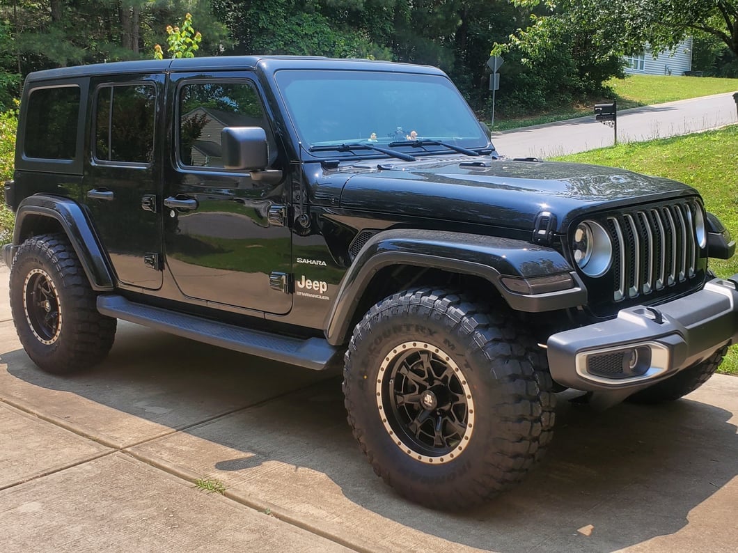 Mammoth Split 16 Beadlock Satin Black with Polished Lip Wheel; 17x9; -6mm Offset (18-25 Jeep Wrangler JL)