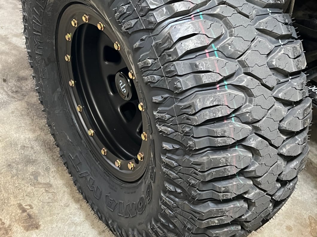 Mammoth D-Window Simulated Beadlock Matte Black Wheel; 15x8; -19mm Offset (87-95 Jeep Wrangler YJ)