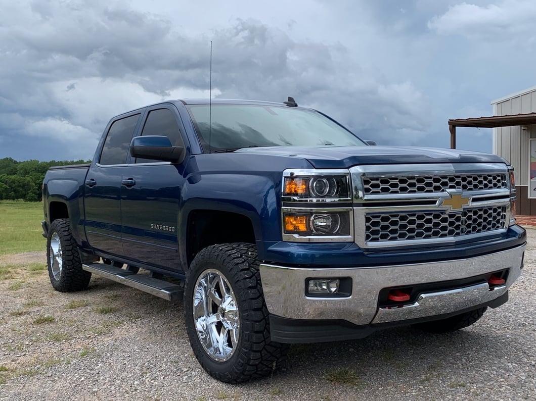 Mammoth 3-Inch Front / 1-Inch Rear Leveling Kit (07-18 Silverado 1500)