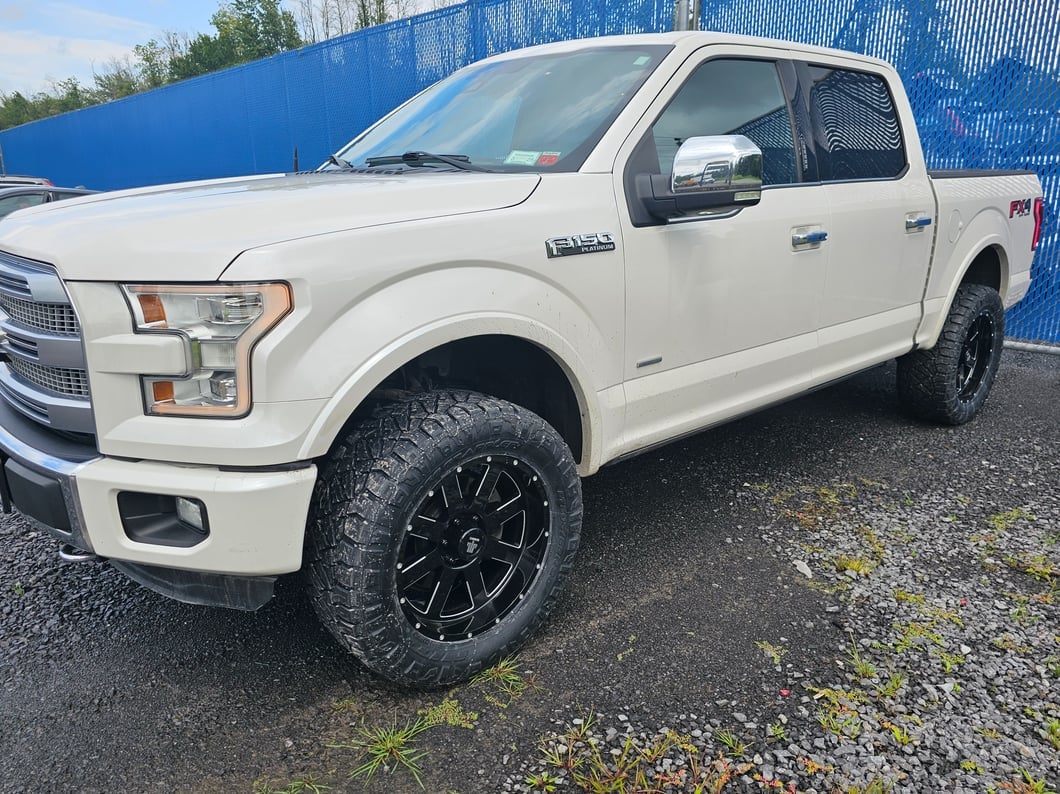 Mammoth Horde Beadlock Gloss Black Machined 6-Lug Wheel; 20x9; 0mm Offset (15-20 F-150)