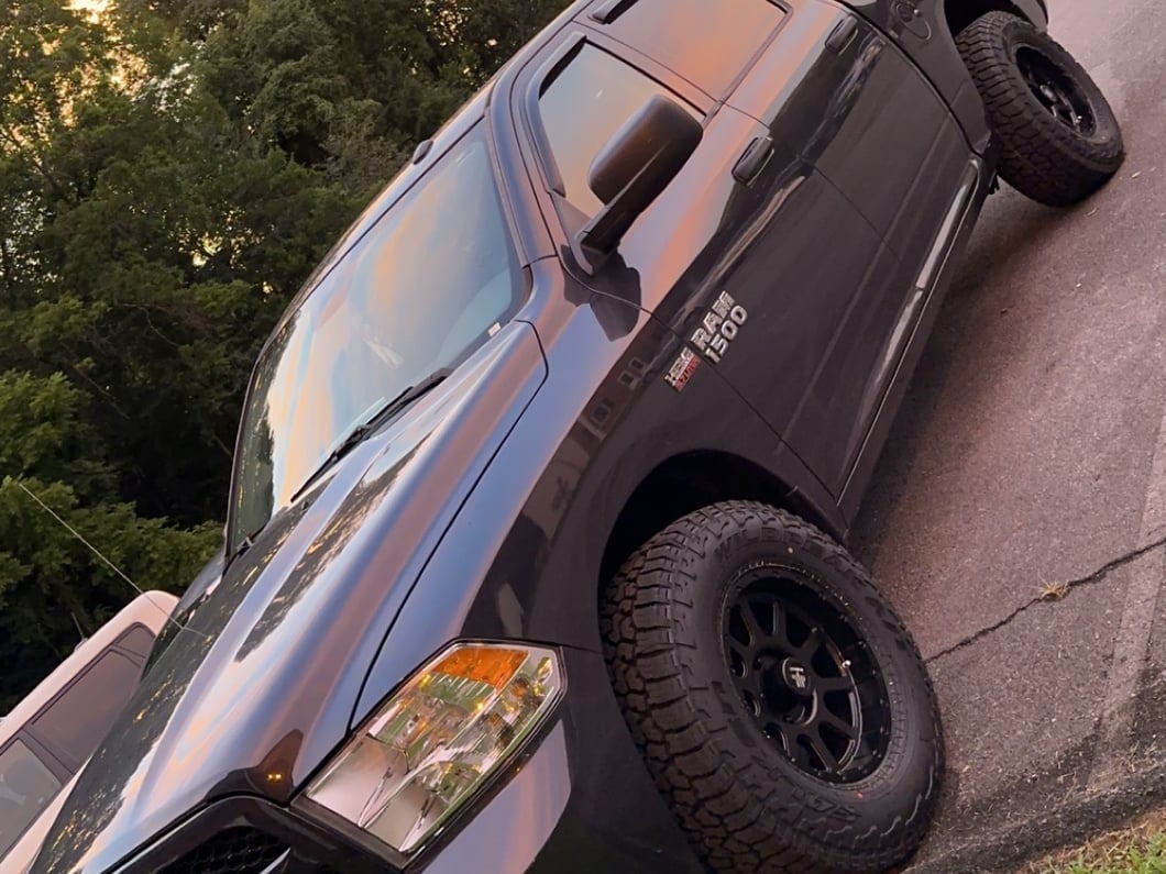 Mammoth 10 Hole Matte Black 5-Lug Wheel; 17x9; -6mm Offset (09-18 RAM 1500)
