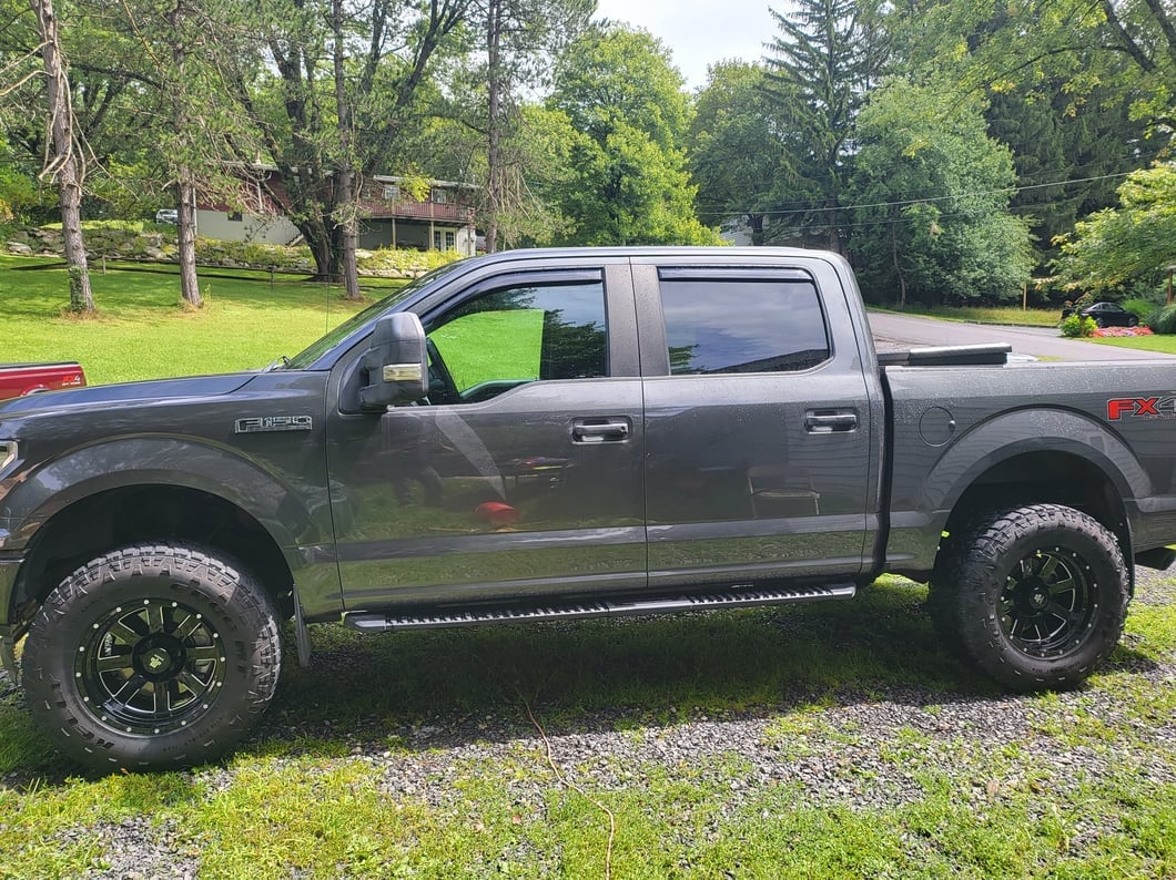 Mammoth Horde Beadlock Gloss Black Machined 6-Lug Wheel; 18x10; -24mm Offset (15-20 F-150)