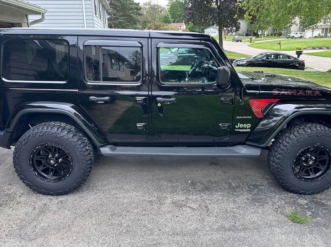 Mammoth Split 8 Simulated Beadlock Matte Black Wheel; 17x9; -6mm Offset (18-25 Jeep Wrangler JL)