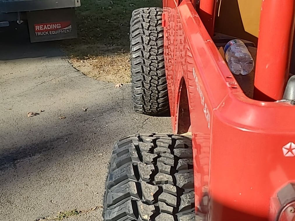 Mammoth D-Window Simulated Beadlock Matte Black Wheel; 15x8; -19mm Offset (87-95 Jeep Wrangler YJ)