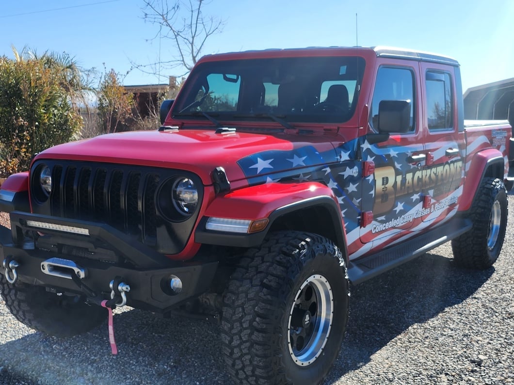 Mammoth 8 Aluminum Simulated Beadlock Black Wheel; 17x9; -6mm Offset (20-25 Jeep Gladiator JT)
