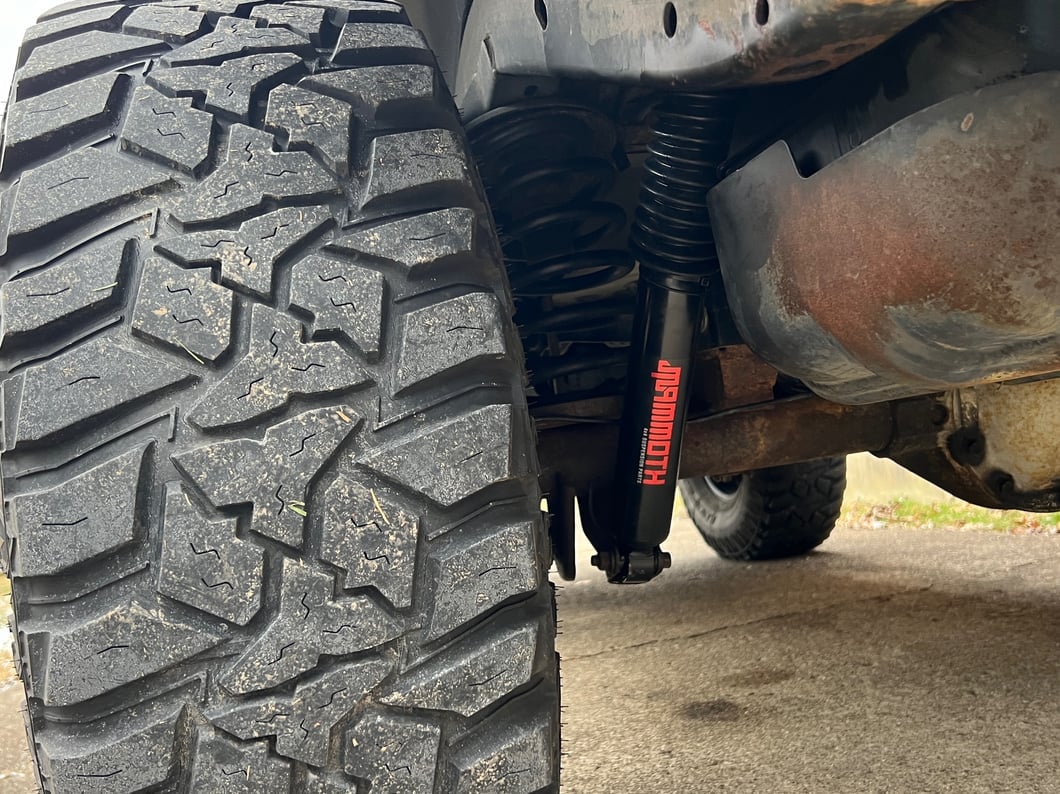 Mammoth Trail Series Front and Rear Shocks for 1 to 3-Inch Lift (97-06 Jeep Wrangler TJ)