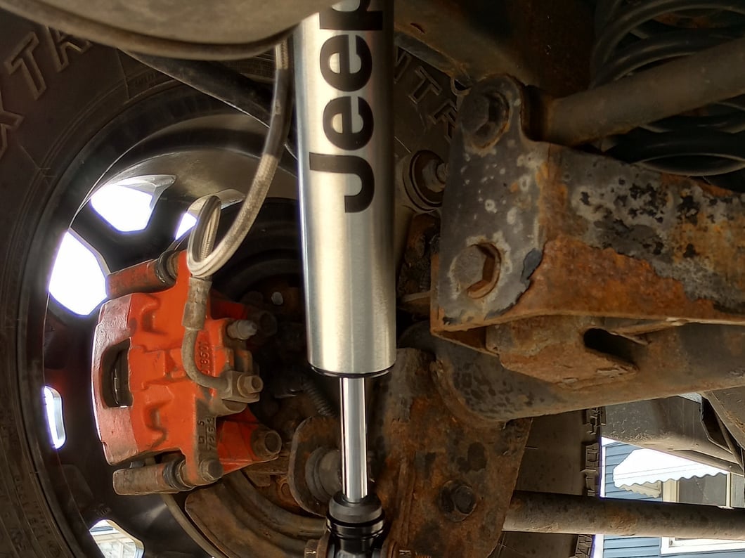Jeep Licensed by Mammoth Nitrogen Charged Rear Shock for 0 to 1-Inch Lift (07-18 Jeep Wrangler JK)