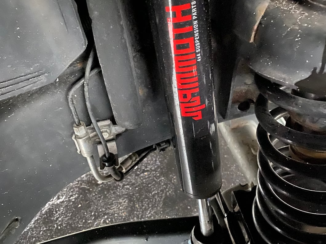 Mammoth Monotube Trail Series Front and Rear Shocks for 0 to 2-Inch Lift (07-18 Jeep Wrangler JK)