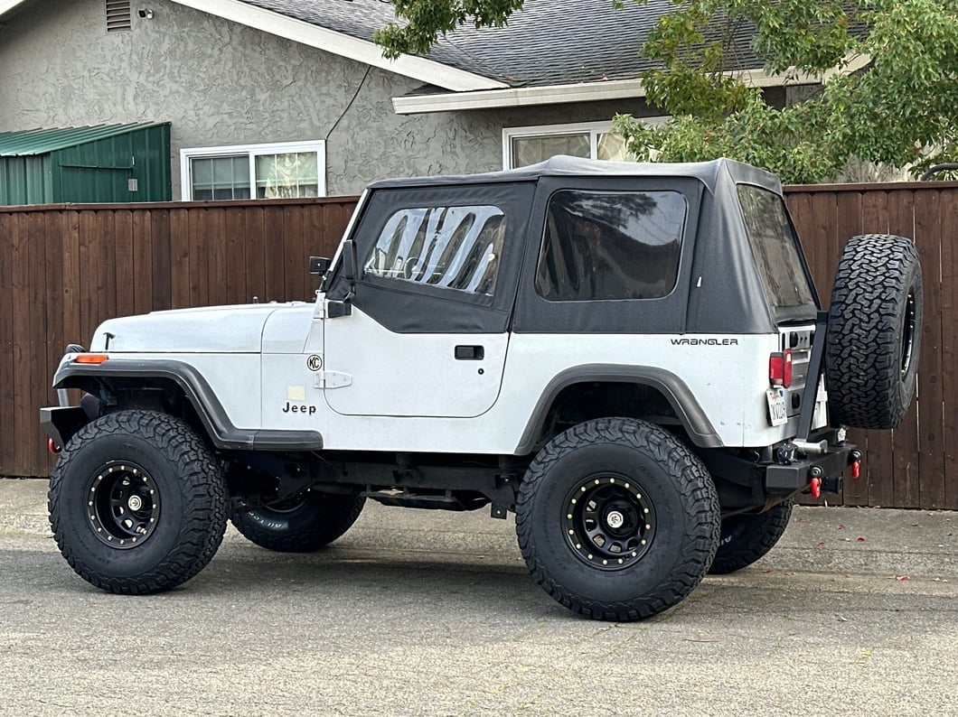 Mammoth D-Window Simulated Beadlock Matte Black Wheel; 15x10; -44mm Offset (87-95 Jeep Wrangler YJ)
