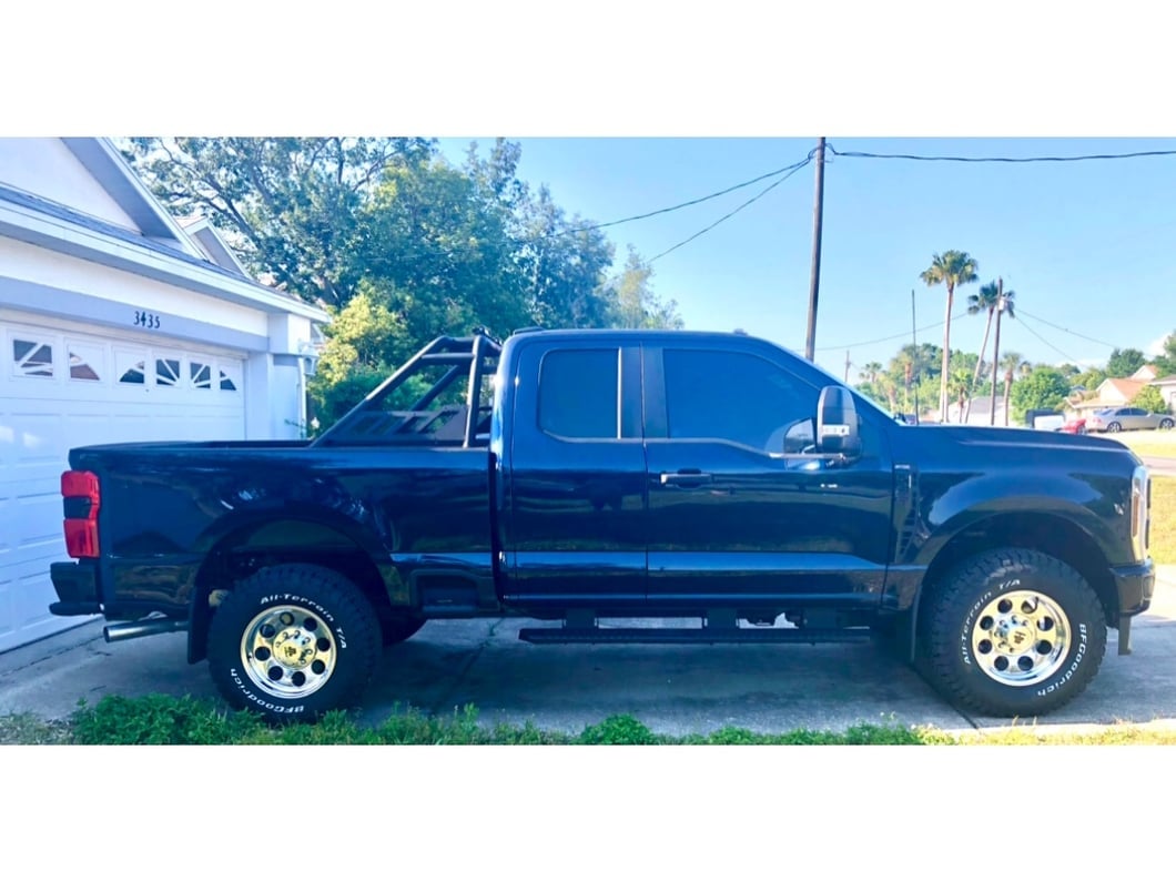 Mammoth 8 Aluminum Polished 8-Lug Wheel; 18x9; -6mm Offset (23-25 F-250 Super Duty)