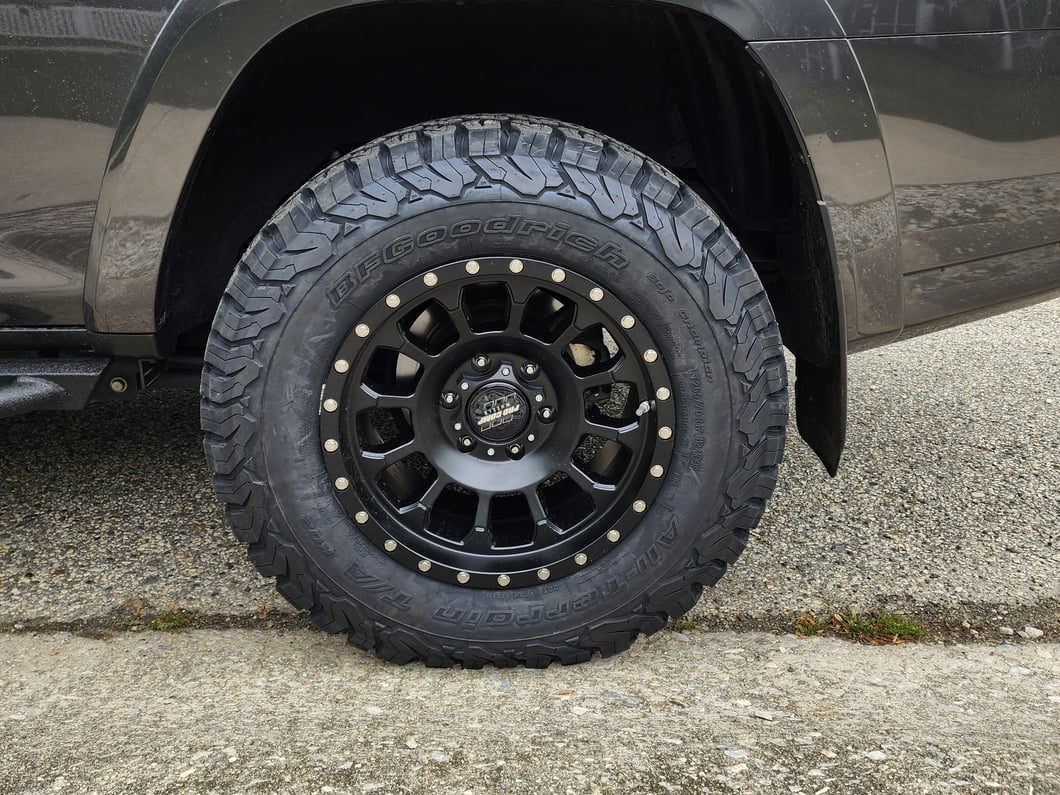 Mammoth 1.25-Inch Billet 6-Lug Wheel Spacers; Black (03-24 4Runner)