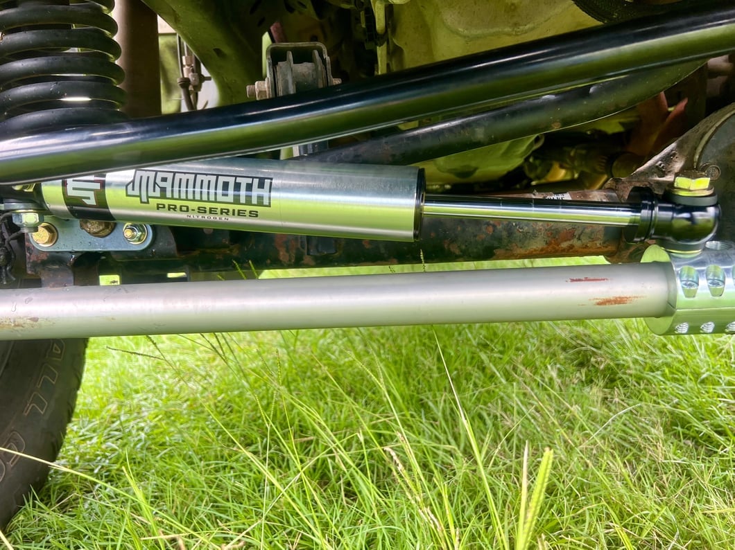 Mammoth Pro-Series Nitrogen Charged Steering Stabilizer (07-18 Jeep Wrangler JK)