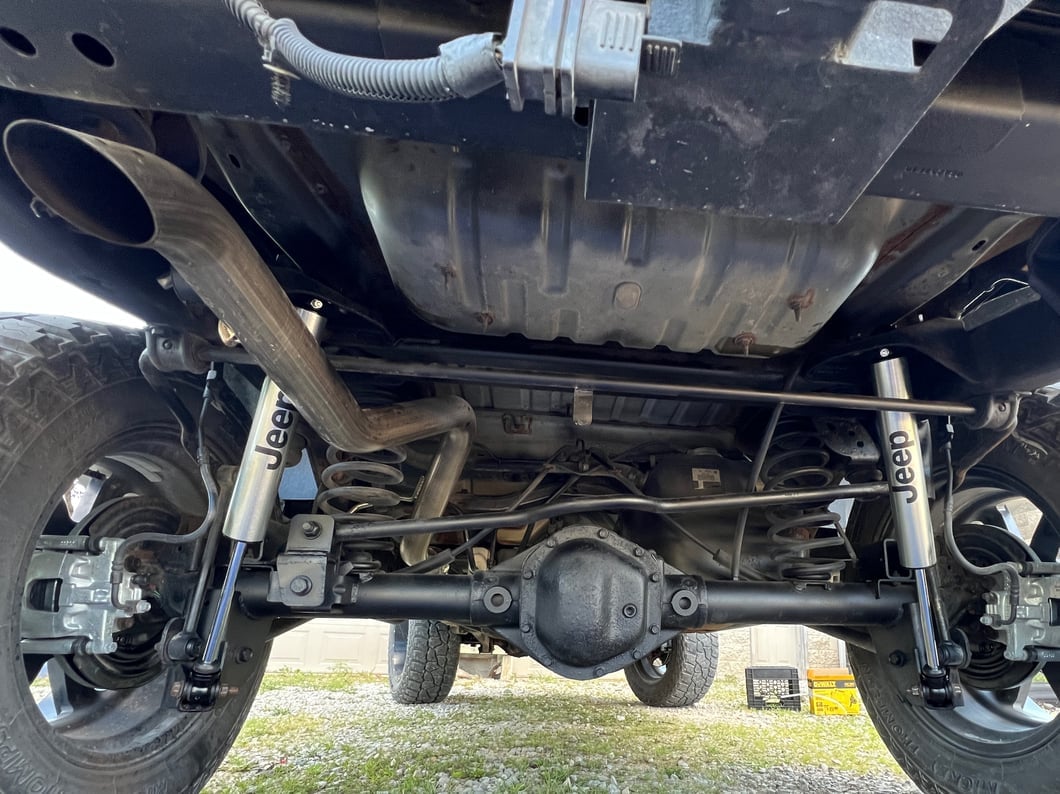 Jeep Licensed by Mammoth Nitrogen Charged Front Shock for 1.50 to 3.50-Inch Lift (07-18 Jeep Wrangler JK)