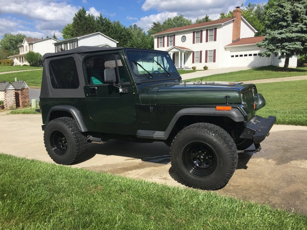 Mammoth 8 Black Steel Wheel; 15x10; -45mm Offset (97-06 Jeep Wrangler TJ)