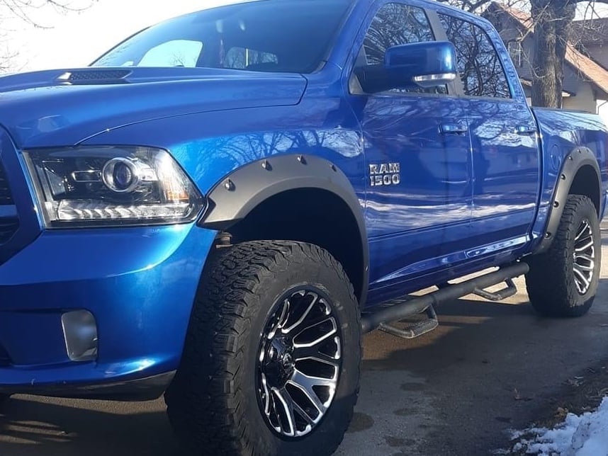 Mammoth Horde Beadlock Gloss Black Machined 5-Lug Wheel; 20x10; -24mm Offset (09-18 RAM 1500)