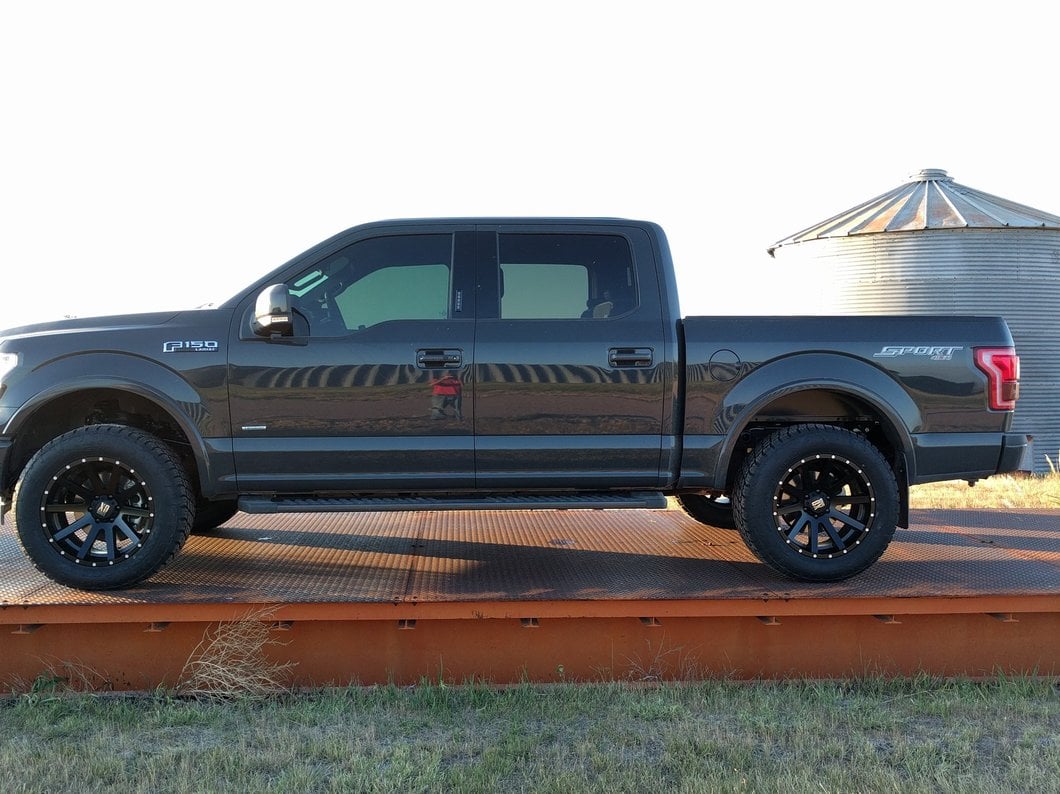 Mammoth 2.50-Inch Front Leveling Kit (15-25 F-150, Excluding Raptor)