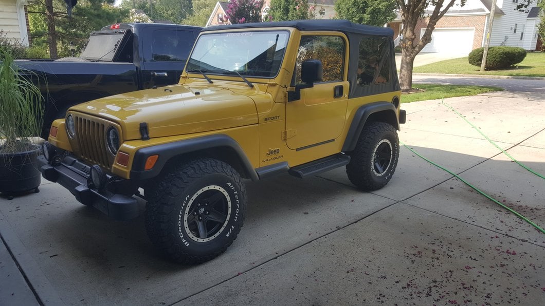 Mammoth Boulder Simulated Beadlock Style Black Wheel; 15x8; -19mm Offset (97-06 Jeep Wrangler TJ)