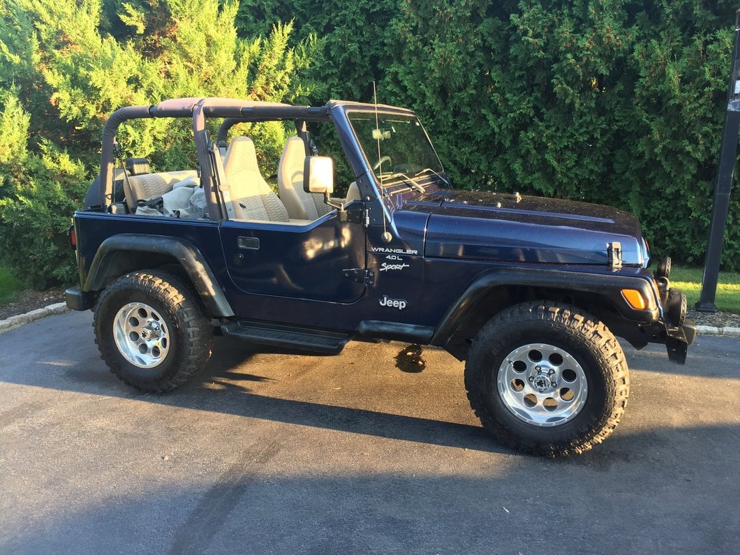Mammoth 8 Simulated Beadlock Style Polished Wheel; 15x8; -19mm Offset (97-06 Jeep Wrangler TJ)