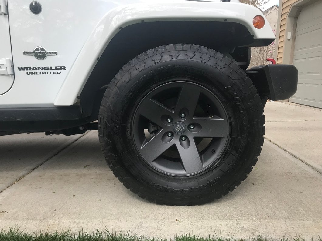 Mammoth Moab Charcoal Wheel; 17x9; -6mm Offset (07-18 Jeep Wrangler JK)